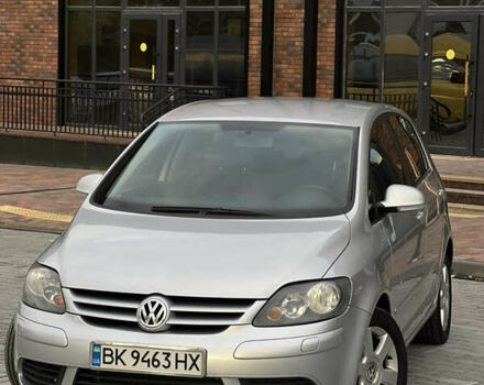 Фольксваген Гольф 2005 у Вінниці на Automoto.ua Сірий Фольксваген Гольф, об'ємом двигуна 1.97 л та пробігом 325 тис. км за 6900 $, фото 3 на Automoto.ua