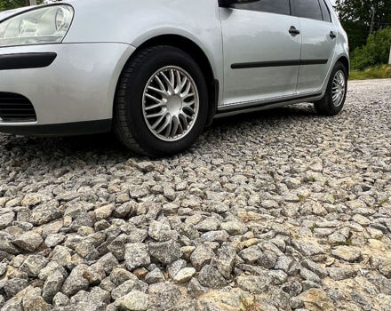 Серый Фольксваген Гольф, объемом двигателя 1.6 л и пробегом 257 тыс. км за 5250 $, фото 6 на Automoto.ua