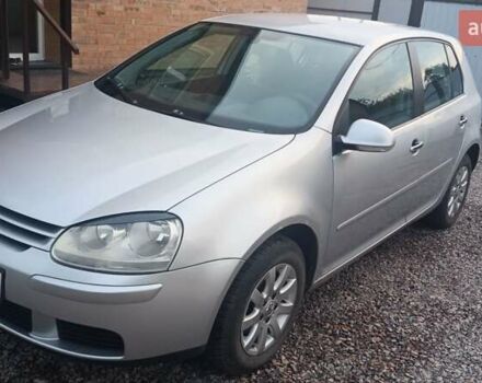 Серый Фольксваген Гольф, объемом двигателя 1.6 л и пробегом 242 тыс. км за 5150 $, фото 6 на Automoto.ua