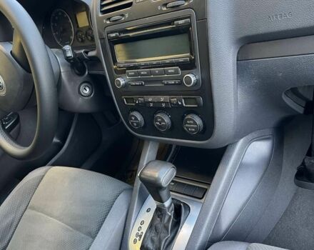 Сірий Фольксваген Гольф, об'ємом двигуна 0 л та пробігом 138 тис. км за 6500 $, фото 4 на Automoto.ua