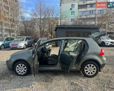 Серый Фольксваген Гольф, объемом двигателя 1.6 л и пробегом 180 тыс. км за 5900 $, фото 54 на Automoto.ua