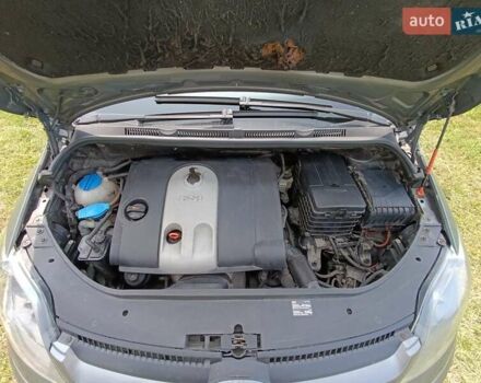 Серый Фольксваген Гольф, объемом двигателя 1.6 л и пробегом 273 тыс. км за 5600 $, фото 12 на Automoto.ua