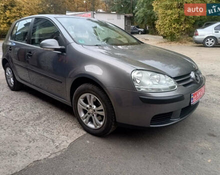 Серый Фольксваген Гольф, объемом двигателя 1.6 л и пробегом 205 тыс. км за 5900 $, фото 3 на Automoto.ua