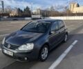 Серый Фольксваген Гольф, объемом двигателя 1.6 л и пробегом 265 тыс. км за 5500 $, фото 1 на Automoto.ua