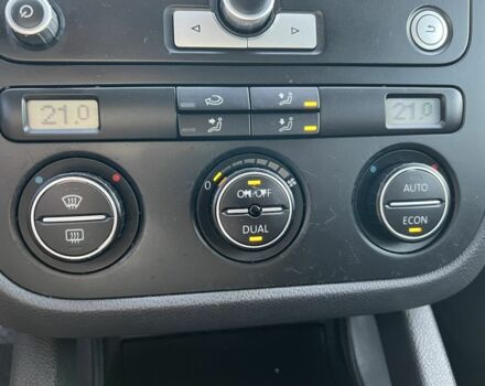 Сірий Фольксваген Гольф, об'ємом двигуна 0 л та пробігом 228 тис. км за 5500 $, фото 16 на Automoto.ua