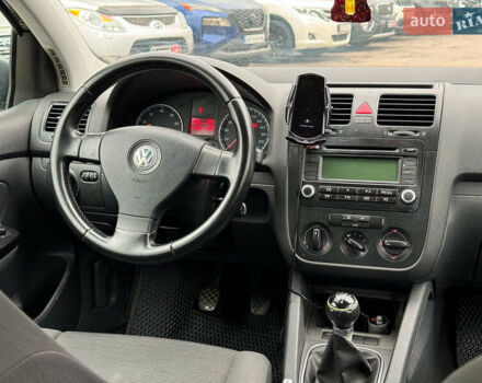 Серый Фольксваген Гольф, объемом двигателя 1.4 л и пробегом 271 тыс. км за 5190 $, фото 22 на Automoto.ua