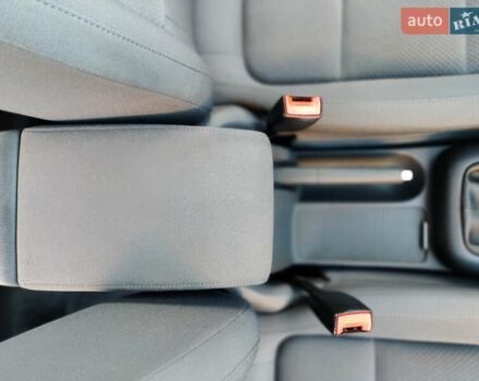 Сірий Фольксваген Гольф, об'ємом двигуна 1.6 л та пробігом 185 тис. км за 5800 $, фото 25 на Automoto.ua