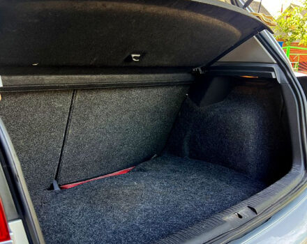 Серый Фольксваген Гольф, объемом двигателя 1.6 л и пробегом 257 тыс. км за 5250 $, фото 12 на Automoto.ua