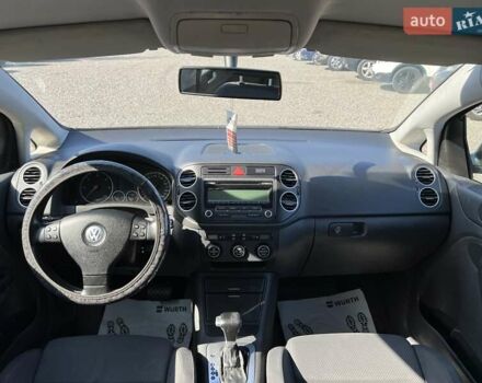 Серый Фольксваген Гольф, объемом двигателя 1.97 л и пробегом 217 тыс. км за 6800 $, фото 10 на Automoto.ua