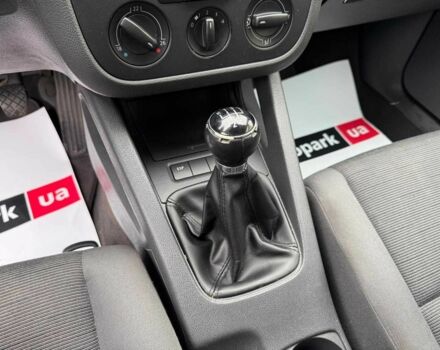 Серый Фольксваген Гольф, объемом двигателя 1.4 л и пробегом 216 тыс. км за 5490 $, фото 23 на Automoto.ua