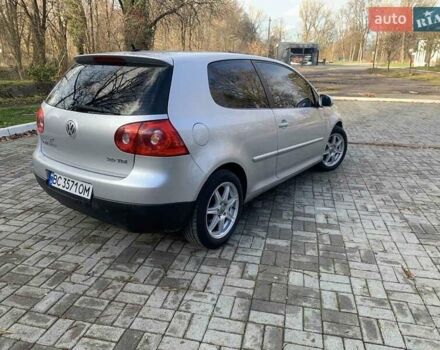 Серый Фольксваген Гольф, объемом двигателя 2 л и пробегом 330 тыс. км за 4999 $, фото 5 на Automoto.ua