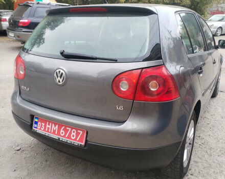 Серый Фольксваген Гольф, объемом двигателя 1.6 л и пробегом 205 тыс. км за 5900 $, фото 4 на Automoto.ua