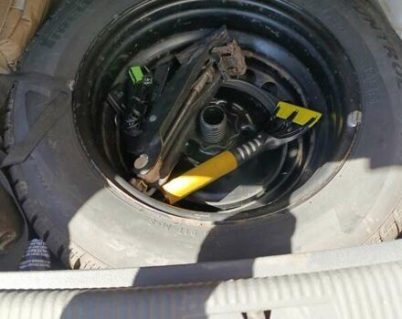 Серый Фольксваген Гольф, объемом двигателя 1.6 л и пробегом 273 тыс. км за 5600 $, фото 17 на Automoto.ua