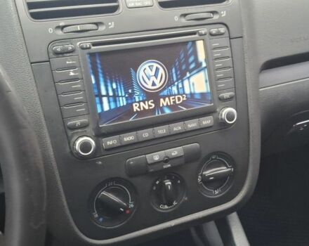 Серый Фольксваген Гольф, объемом двигателя 1.4 л и пробегом 282 тыс. км за 4500 $, фото 6 на Automoto.ua