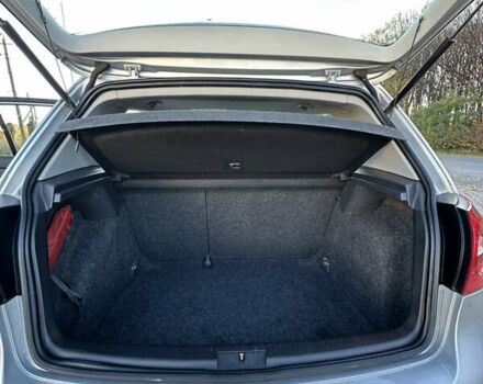 Серый Фольксваген Гольф, объемом двигателя 1.4 л и пробегом 202 тыс. км за 5600 $, фото 61 на Automoto.ua