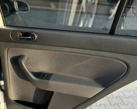 Сірий Фольксваген Гольф, об'ємом двигуна 1.97 л та пробігом 325 тис. км за 6500 $, фото 1 на Automoto.ua