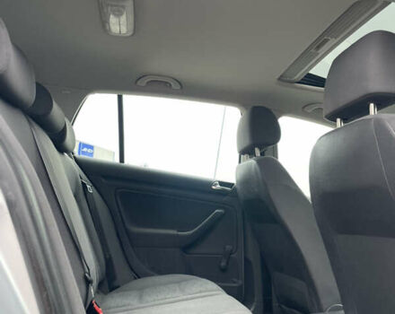 Серый Фольксваген Гольф, объемом двигателя 1.4 л и пробегом 203 тыс. км за 5400 $, фото 79 на Automoto.ua