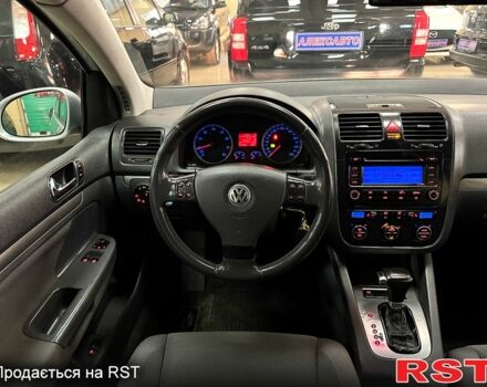 Сірий Фольксваген Гольф, об'ємом двигуна 1.6 л та пробігом 235 тис. км за 6000 $, фото 6 на Automoto.ua