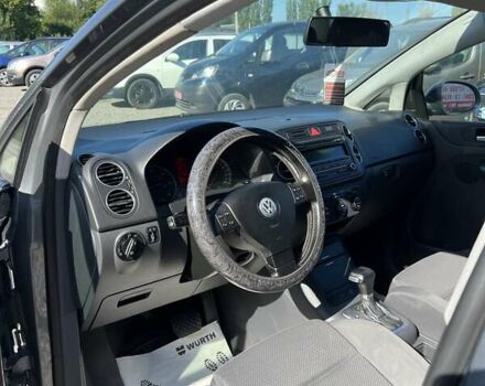 Серый Фольксваген Гольф, объемом двигателя 1.97 л и пробегом 217 тыс. км за 6800 $, фото 25 на Automoto.ua