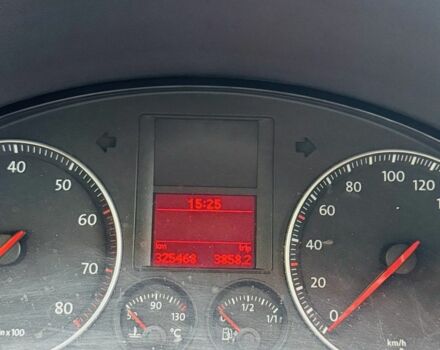 Серый Фольксваген Гольф, объемом двигателя 1.4 л и пробегом 326 тыс. км за 2150 $, фото 4 на Automoto.ua