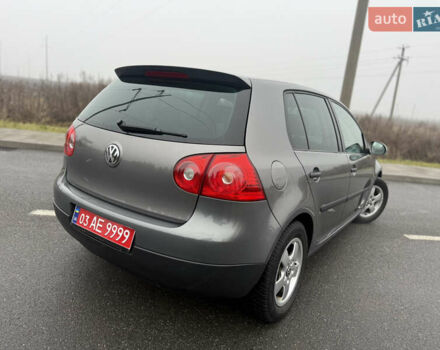 Серый Фольксваген Гольф, объемом двигателя 1.6 л и пробегом 218 тыс. км за 5950 $, фото 10 на Automoto.ua