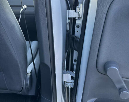 Серый Фольксваген Гольф, объемом двигателя 1.4 л и пробегом 202 тыс. км за 5600 $, фото 68 на Automoto.ua