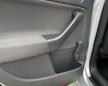 Серый Фольксваген Гольф, объемом двигателя 1.4 л и пробегом 203 тыс. км за 5400 $, фото 66 на Automoto.ua