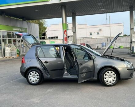 Сірий Фольксваген Гольф, об'ємом двигуна 0 л та пробігом 228 тис. км за 5500 $, фото 4 на Automoto.ua