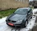 Серый Фольксваген Гольф, объемом двигателя 1.6 л и пробегом 211 тыс. км за 5600 $, фото 1 на Automoto.ua