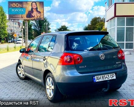 Фольксваген Гольф 2005 в Новомосковске на Automoto.ua Серый Фольксваген Гольф, объемом двигателя 1.6 л и пробегом 264 тыс. км за 4700 $, фото 2 на Automoto.ua