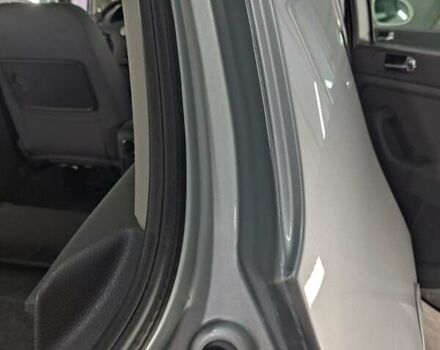 Серый Фольксваген Гольф, объемом двигателя 1.6 л и пробегом 185 тыс. км за 5800 $, фото 56 на Automoto.ua