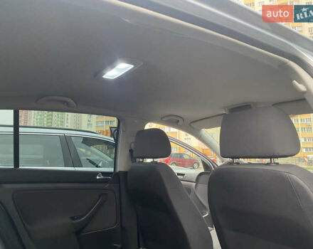 Сірий Фольксваген Гольф, об'ємом двигуна 1.6 л та пробігом 203 тис. км за 5200 $, фото 21 на Automoto.ua