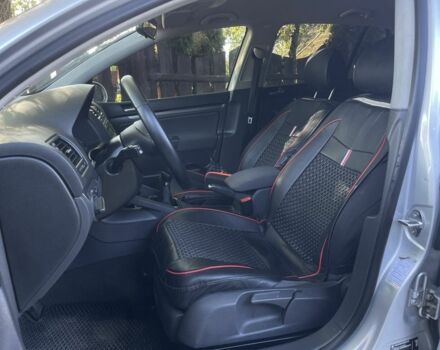 Серый Фольксваген Гольф, объемом двигателя 2 л и пробегом 251 тыс. км за 5400 $, фото 12 на Automoto.ua