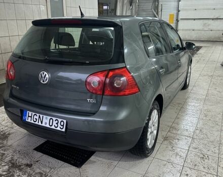 Серый Фольксваген Гольф, объемом двигателя 1.9 л и пробегом 300 тыс. км за 3200 $, фото 5 на Automoto.ua
