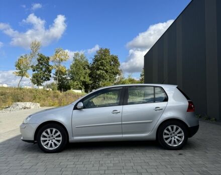 Серый Фольксваген Гольф, объемом двигателя 1.6 л и пробегом 225 тыс. км за 5600 $, фото 7 на Automoto.ua