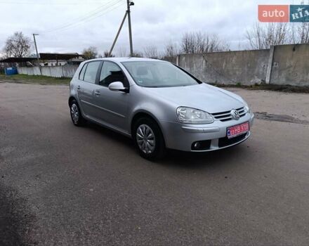 Серый Фольксваген Гольф, объемом двигателя 1.6 л и пробегом 256 тыс. км за 5650 $, фото 3 на Automoto.ua