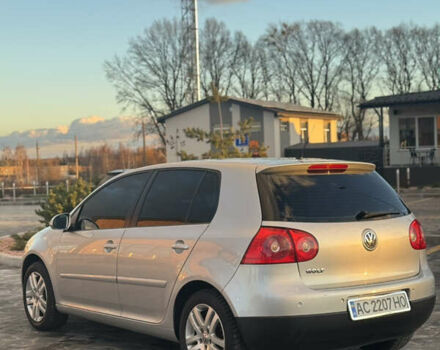 Серый Фольксваген Гольф, объемом двигателя 1.4 л и пробегом 289 тыс. км за 5000 $, фото 3 на Automoto.ua