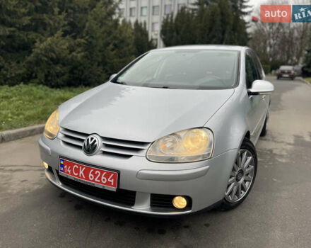 Серый Фольксваген Гольф, объемом двигателя 1.6 л и пробегом 216 тыс. км за 5750 $, фото 2 на Automoto.ua