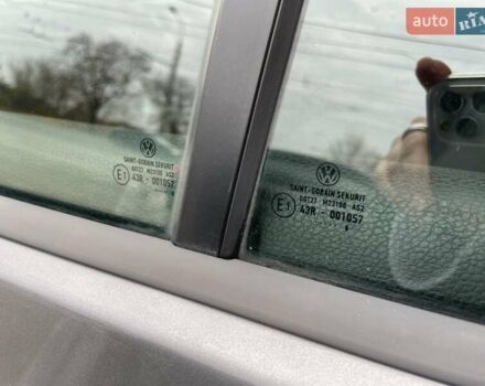 Серый Фольксваген Гольф, объемом двигателя 1.6 л и пробегом 262 тыс. км за 6950 $, фото 27 на Automoto.ua