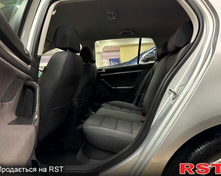 Серый Фольксваген Гольф, объемом двигателя 1.6 л и пробегом 187 тыс. км за 6500 $, фото 8 на Automoto.ua