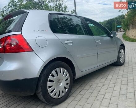 Сірий Фольксваген Гольф, об'ємом двигуна 1.6 л та пробігом 201 тис. км за 5150 $, фото 3 на Automoto.ua