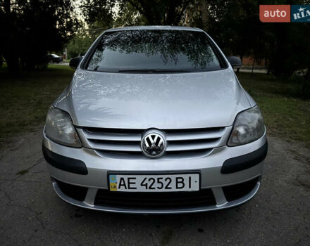 Сірий Фольксваген Гольф, об'ємом двигуна 1.6 л та пробігом 202 тис. км за 3799 $, фото 9 на Automoto.ua
