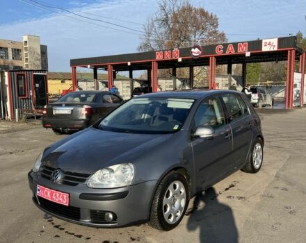 Сірий Фольксваген Гольф, об'ємом двигуна 1.6 л та пробігом 235 тис. км за 6500 $, фото 1 на Automoto.ua