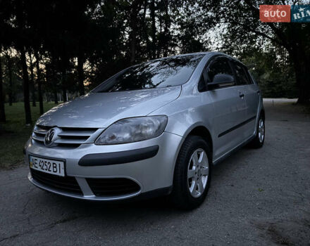 Сірий Фольксваген Гольф, об'ємом двигуна 1.6 л та пробігом 202 тис. км за 3799 $, фото 2 на Automoto.ua