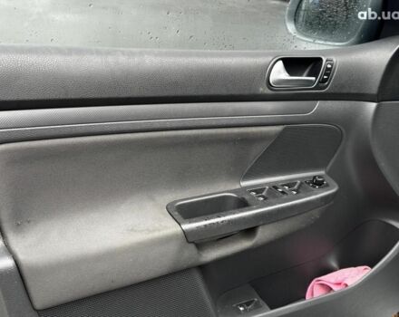 Сірий Фольксваген Гольф, об'ємом двигуна 1.4 л та пробігом 288 тис. км за 4490 $, фото 24 на Automoto.ua
