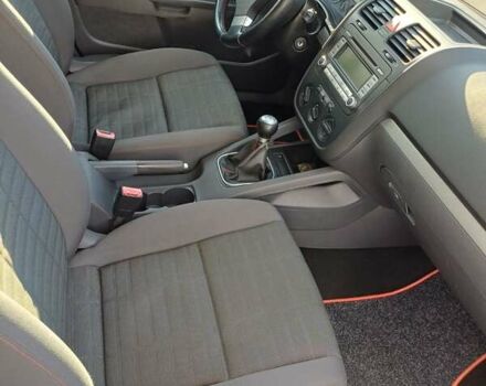 Сірий Фольксваген Гольф, об'ємом двигуна 1.39 л та пробігом 179 тис. км за 5250 $, фото 32 на Automoto.ua