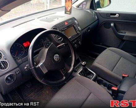 Серый Фольксваген Гольф, объемом двигателя 1.6 л и пробегом 240 тыс. км за 5400 $, фото 2 на Automoto.ua