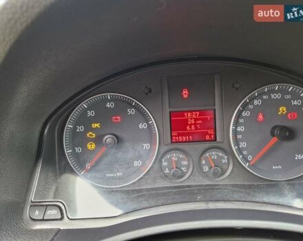 Фольксваген Гольф 2006 в Сторожинце на Automoto.ua Серый Фольксваген Гольф, объемом двигателя 1.6 л и пробегом 216 тыс. км за 5143 $, фото 8 на Automoto.ua