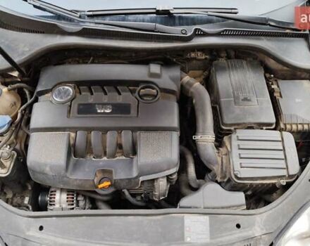 Фольксваген Гольф 2006 в Виннице на Automoto.ua Серый Фольксваген Гольф, объемом двигателя 1.6 л и пробегом 308 тыс. км за 5700 $, фото 25 на Automoto.ua