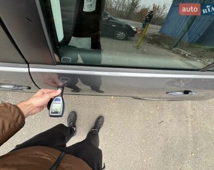 Серый Фольксваген Гольф, объемом двигателя 1.6 л и пробегом 262 тыс. км за 6950 $, фото 95 на Automoto.ua